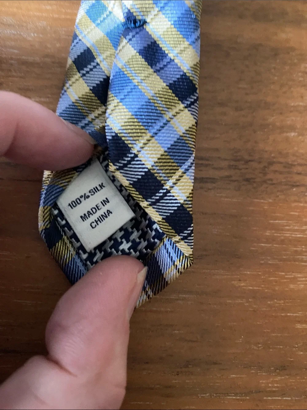 1905 Jos A Banks Classic Blue and Yellow Plaid Men’s Tie